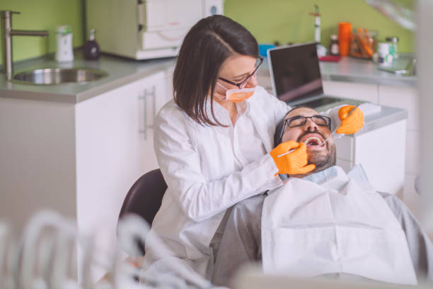 Best Emergency Tooth Extraction  in Mount Vernon, TX